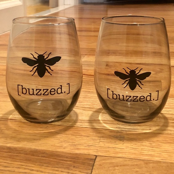 Other - Set of 2 stemless buzzed wine glasses